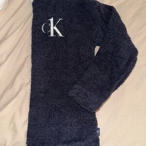 Calvin Klein Black Fuzzy Sweater (M) & Pant (S) sleep set.
